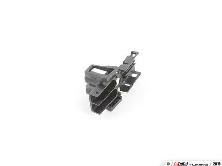 ES#164466 - 61131378110 - PLUG HOUSING - Genuine BMW - BMW