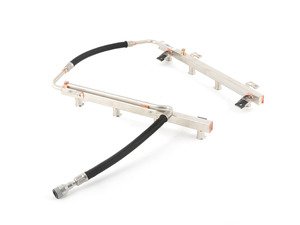 ES#33649 - 13537506923 - Fuel Rail - Distributes fuel to the injectors - Genuine BMW - BMW