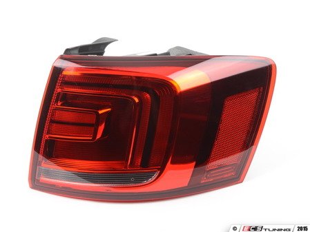ES#2600261 - 5C6945208 - Outer LED Tail Light Assembly - Right - Genuine replacement - Genuine Volkswagen Audi - Volkswagen