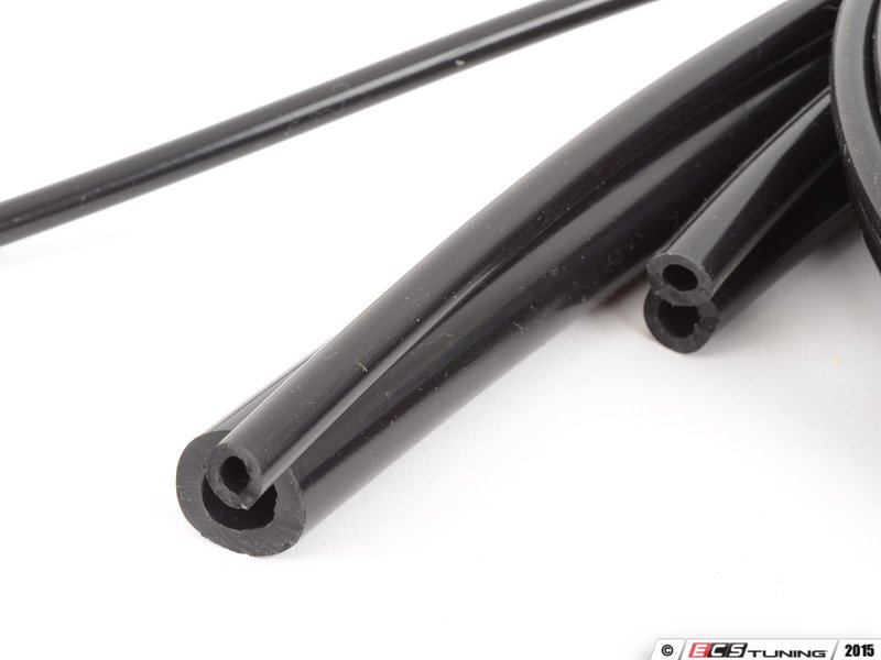 Vibrant Performance Black Nylon Braided Flex Hose – 5 Foot Roll, -16 AN Size, For Fuel, Oil, Or Coolant Lines