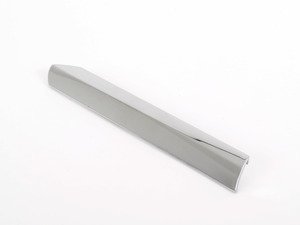 ES#2606550 - 3C88537632ZZ - Lower grille Trim Ring Molding - Left inner - Attaches to the fog light trim ring ring, bright chrome finish. - Genuine Volkswagen Audi - Volkswagen