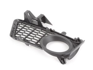 ES#2584184 - 51118054156 - Front bumper lower grille - right - Front right fog light grille - Genuine BMW - BMW