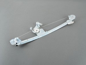 ES#2533391 - 2107301646 - Window Regulator - Rear Right - Without Motor - URO - Mercedes Benz