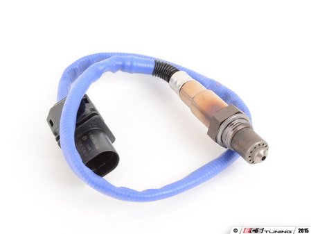 ES#2561987 - 99760616801 - Pre-Catalyst Oxygen Sensor - Priced Each - Fitment before the catalyst on either side - Two required - Bosch - Porsche