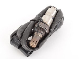 ES#2678230 - 06E906265R - Front Oxygen Sensor - Priced Each - Keep your engine running efficiently - Walker - Audi