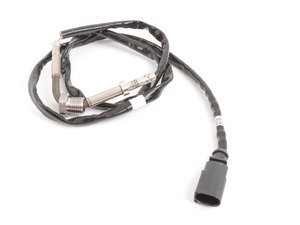 ES#1904909 - 03L906088EJ - Exhaust Gas Temperature Sensor - Bank 1, Sensor 1 - EGT sensor with black connector located before the turbocharger - Genuine Volkswagen Audi - Volkswagen