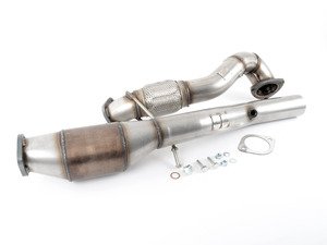 ES#2827548 - SSXAU431 - 3" Large Bore Downpipe  - Featuring Milltek Sport Hi-Flow Sports Cat - Milltek Sport - Audi
