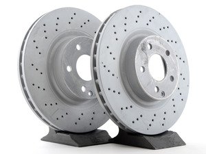 ES#2618409 - 2304210812KT3 - Front Brake Rotors - Pair - Includes left and right front brake rotors - Zimmermann - Mercedes Benz