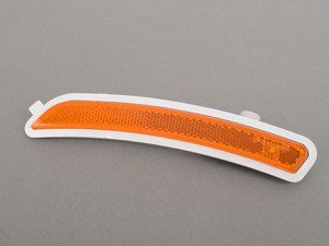 ES#2728859 - 63137298338 - Side Light Marker - Front Right (passenger side) - Mounts to the side bumper / wheel arch - Genuine MINI - MINI