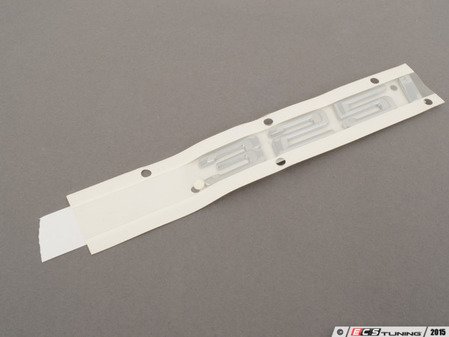 ES#79296 - 51147157556 - Emblem - "325i" for Trunk Lid - Genuine BMW - BMW