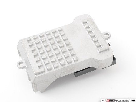 ES#2897785 - 2308210251 - Blower Motor Resistor - Controls the operation of the HVAC blower motor - Vemo - Mercedes Benz