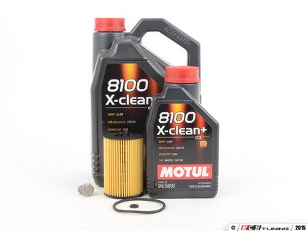 ES#2827054 - MK7TDIKT3 -  Oil Service Kit  - Includes Genuine oil filter and Motul 8100 X-Clean+ 5w-30 oil - Assembled By ECS - Audi Volkswagen