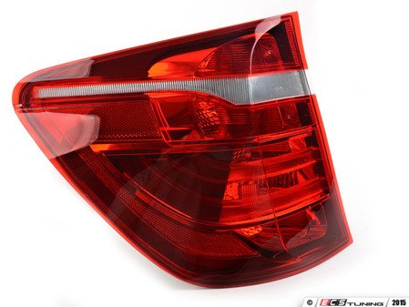 ES#2136256 - 63217220241 - F25 X3 Taillight for Fender - Genuine BMW - BMW