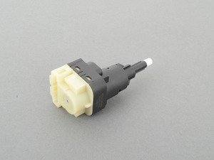 ES#2992313 - 7L6945511 - Brake Light Switch - Located behind the brake pedal assembly - Meyle - Audi Volkswagen