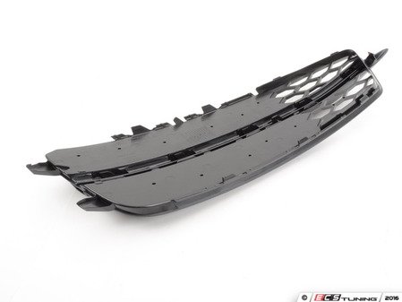 ES#2206461 - 4G0807682D9B9 - Fog Light Grille - Right - Replacement fog light grille - Genuine Volkswagen Audi - Audi