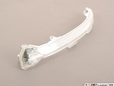 ES#3697982 - 5G0949102 - Mirror Mounted Turn Signal - Right - Restore your vehicle's appearance and safety with this new turn signal - Vemo - Volkswagen