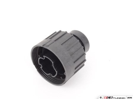 ES#2661360 - 61131392222 - Electrical Connector - Round Twist Lock (4 Pin) - Genuine BMW - BMW
