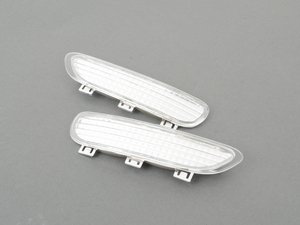 ES#3023321 - B399-2-FB - Clear Reflectors for Front Bumper - E46 Coupe & Convertible - Turner Motorsport - 