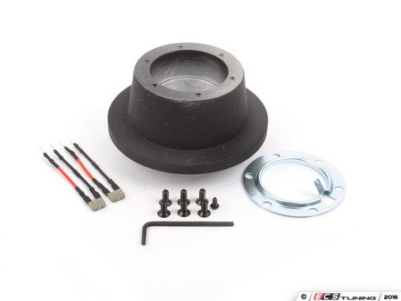 ES#3023375 - 2013 - MOMO Steering Wheel Hub Adapter - Race - Install a MOMO steering wheel in your BMW - MOMO - BMW