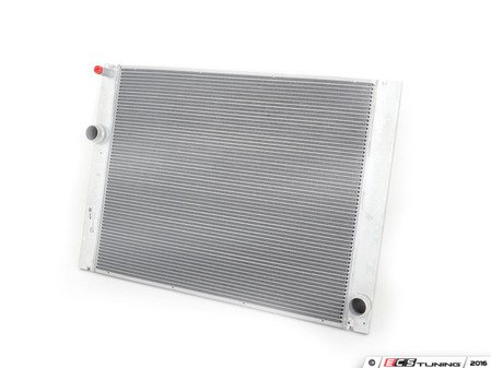 ES#3023877 - 17117519212 - Radiator - For vehicles with manual transmission - Mahle-Behr - BMW