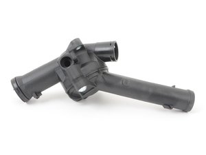 ES#2800894 - 07K121115C - Thermostat Housing - Includes housing, thermostat, o-rings, and hardware - Meistersatz - Volkswagen