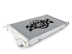 ES#2992648 - 7045 - High Performance Aluminum Radiator - Featuring an all-aluminum tank and core plus OE-style quick connects. Lower engine temperatures mean more power and longer life of engine components! - CSF - BMW