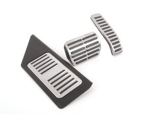 ES#3085060 - 7l6721647aKT2 - Brushed Stainless Pedal Set - With Rennline Dead Pedal - Three piece brushed stainless steel pedal set to personalize your interior - Assembled By ECS - Volkswagen