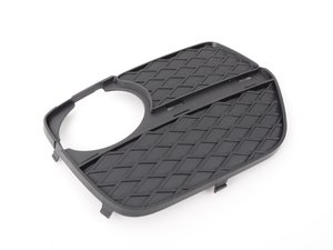 ES#2596168 - 51117312606 - Closed Grid Bumper Grille - Bottom Right - Located in the bottom right fog light opening, this grille has sealed holes. - Genuine BMW - BMW
