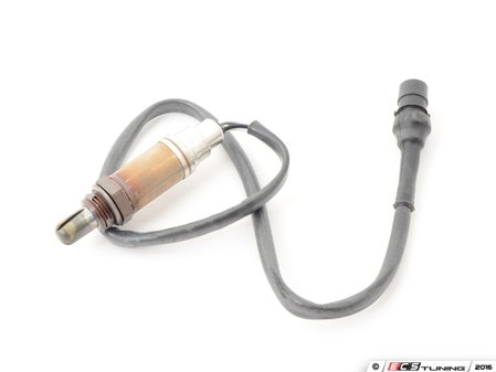 ES#3031887 - 11781716114 - Oxygen Sensor - Located in the front portion of the center muffler assembly - Bosch - BMW