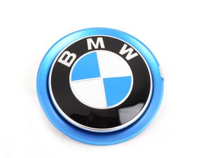 ES#2921968 - 51147355205 - Front Hood Emblem - Front hood emblem with the BMW logo and blue surround. - Genuine BMW - BMW