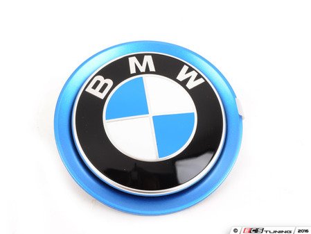 ES#2921968 - 51147355205 - Front Hood Emblem - Front hood emblem with the BMW logo and blue surround. - Genuine BMW - BMW