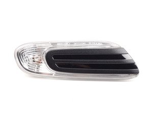 ES#4362193 - 63137298348 - Side Turn Signal - Right  - Add some black flare to the side scuttle - Bremmen Parts - MINI