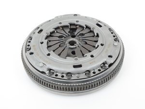 ES#275021 - 038105264J - Clutch Kit - With Flywheel - Does not include hardware - Genuine Volkswagen Audi - Volkswagen