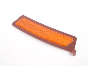 ES#2578475 - 63147847206 - Front bumper reflector - right - Located on the side front bumper - Genuine BMW - BMW