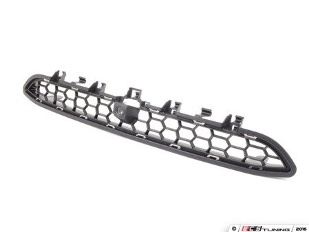 ES#2977767 - 51118056341 - Upper Center Grille - Located in the front bumper - Genuine BMW - BMW