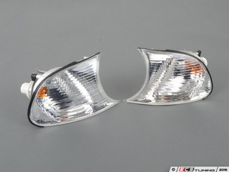 ES#3047954 - 63137165858KT - Front Turn Signal Assembly - Set - Clear/white turn signal assemblys - Magneti Marelli - BMW