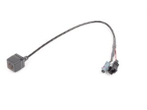 ES#2132574 - 3C8980551A - Rear View Camera - Replacement camera for the view behind you - Genuine Volkswagen Audi - Volkswagen