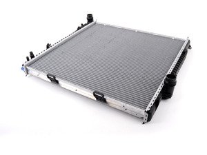 ES#3492058 - 17107544668 - Nissens Radiator - E53 - Standard replacement radiator - Nissens - BMW