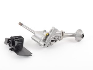 ES#2877948 - 027115105C - Oil Pump - With Pickup Tube - Restore oil pressure - Vaico - Volkswagen