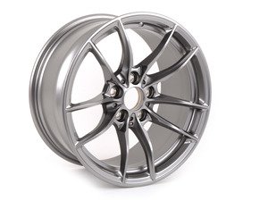 ES#2781687 - 36112284750 - F80 M3 18" V-spoke Style 513M wheel - Priced Each - 18x9 ET29 5x120 72.56CB - Genuine BMW - BMW