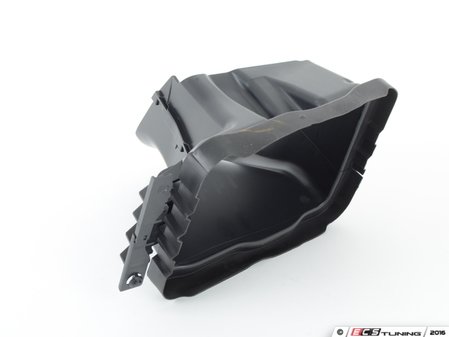 ES#2596403 - 51748054232 - Air Ducting - Found on the passenger side. - Genuine BMW - BMW