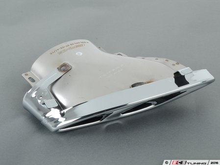 ES#3016912 - 0004900527 - TAIL PIPE COVER - Genuine Mercedes Benz - Mercedes Benz