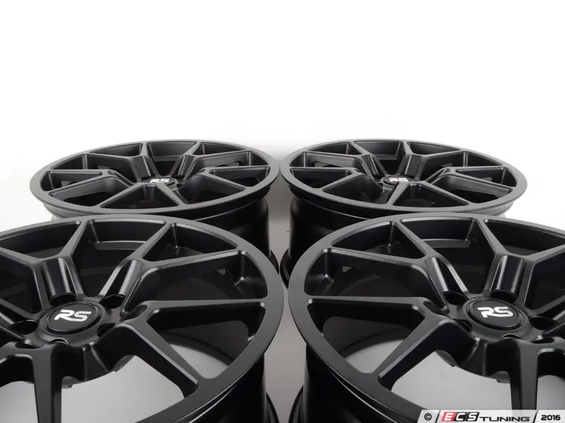 Neuspeed RSe10 18インチ 88.10.13MS-2_a9762db7-a3bc-