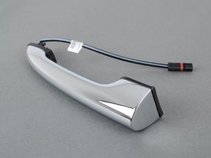 ES#515048 - 51247228923 - Door Handle Chrome - Rear - For the rear barn doors / trunk : used on both left and right hand side - Genuine MINI - MINI