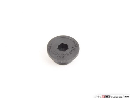 ES#2777271 - 24117520713 - Transmission Pan Plug - Located in the center of the transmission pan - URO - BMW