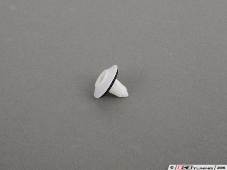 ES#2679826 - 51717154239 - CLIP, BOTTOM PART - Genuine MINI - 