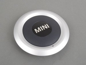 ES#2679788 - 36136862439 - Hub Cap With MINI Logo Silver For R128 Wheel - Priced Each - Needed with new wheels or for lost caps - Genuine MINI - MINI
