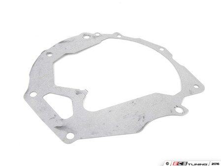 ES#2806258 - 03L103647P - Intermediate Plate - Located between the engine & transmission - Genuine Volkswagen Audi - Volkswagen