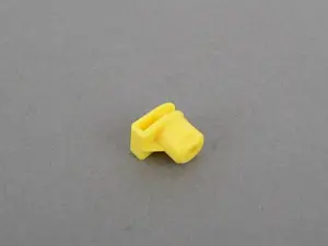 PLASTIC NUT