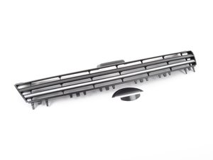ES#3107805 - 019252ECS01-02A - Golf R Badgeless Grille - With Silver Strip - Add a sleek custom touch to your MK7 with a "Golf R Style" badgeless grille - ECS - Volkswagen